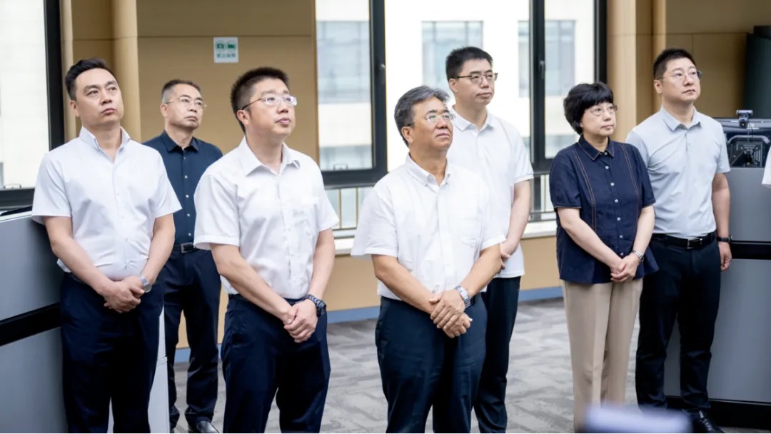 自治区政协副主席魏国楠一行到内蒙古全发国际app调研