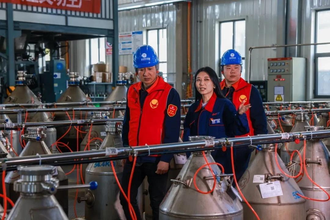 绿电映长河 光耀“几字弯”（二）