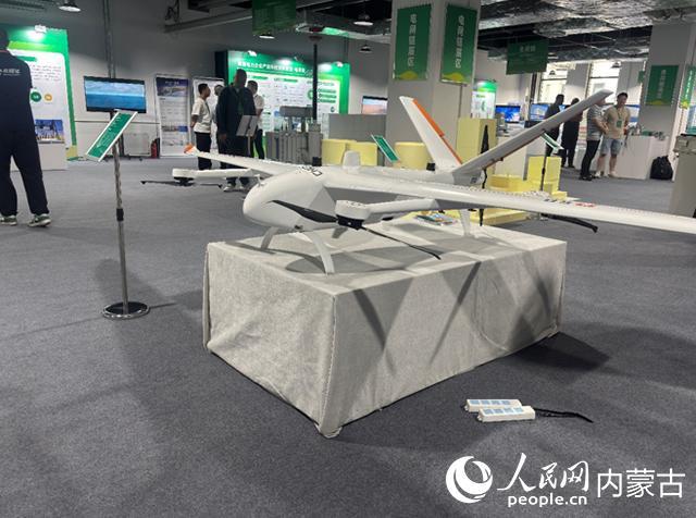 【新华网、人民网、中国能源报、中国电力报、奔腾财经、能源中国】能源电力企业工业科技立异同盟建设大会在呼和浩特举行